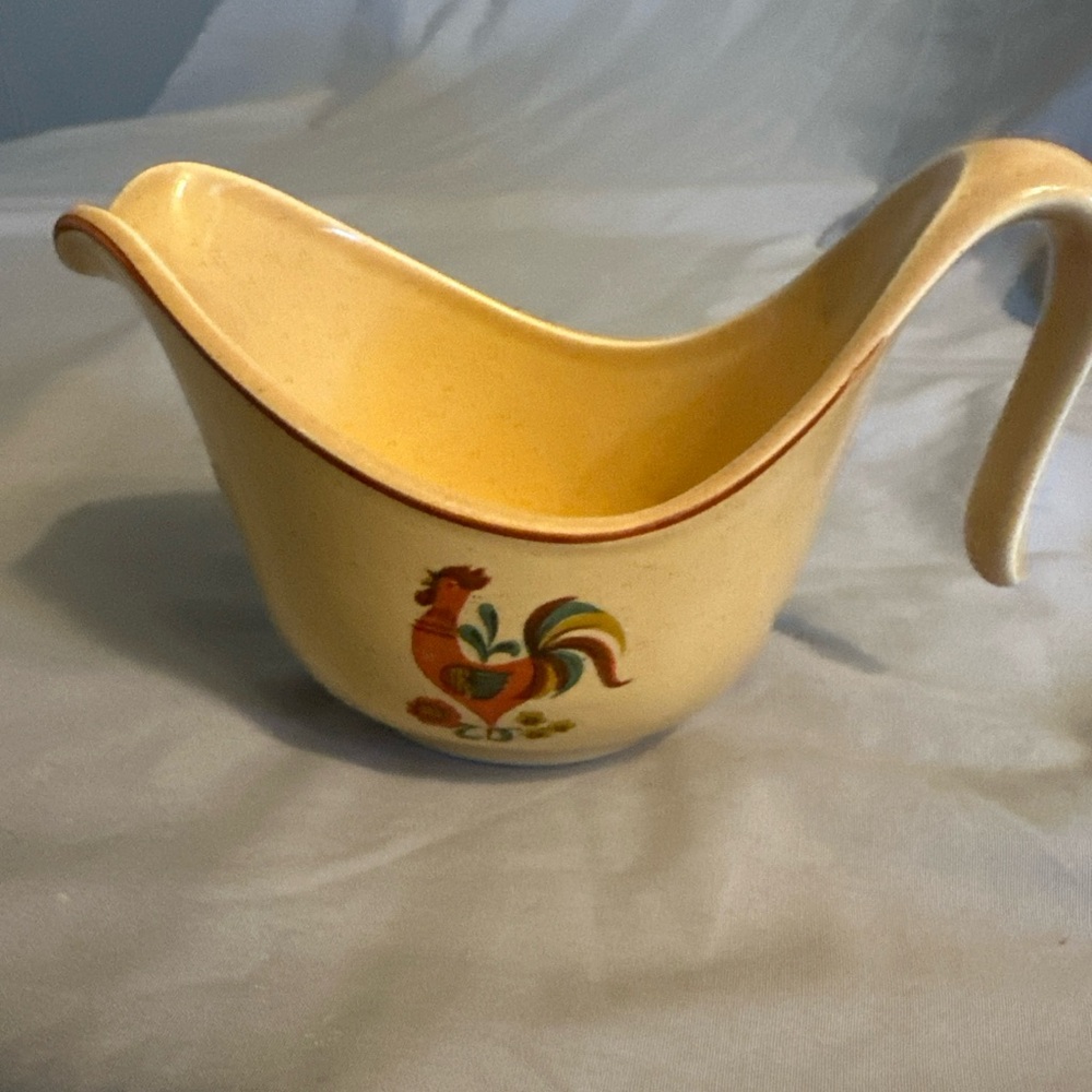 Vintage Yellow Gravy Boat with Rooster Design